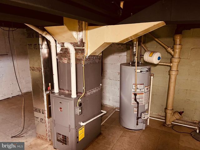 307 NORMAN RD, Camp Hill, PA 17011