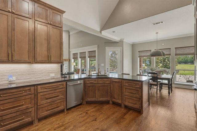 1232 Meredith Creek Lane, Fort Worth, TX 76179