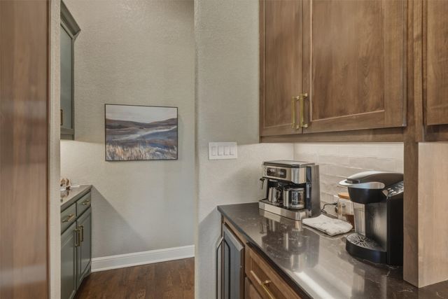 1232 Meredith Creek Lane, Fort Worth, TX 76179