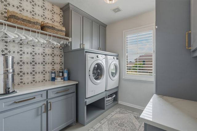 1232 Meredith Creek Lane, Fort Worth, TX 76179