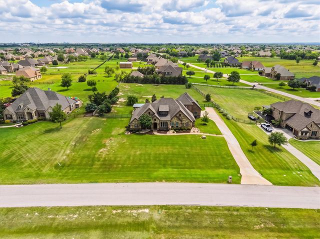 1232 Meredith Creek Lane, Fort Worth, TX 76179