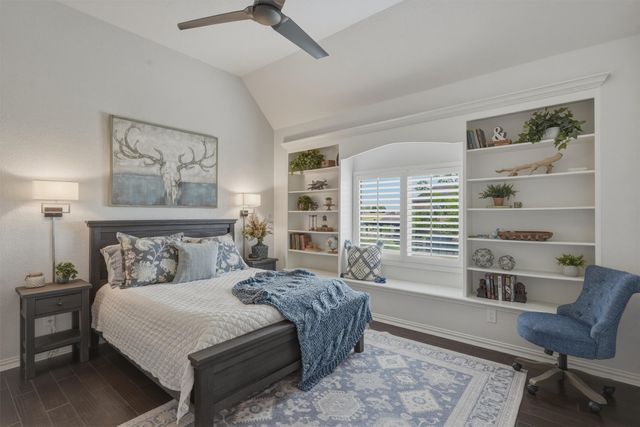 1232 Meredith Creek Lane, Fort Worth, TX 76179
