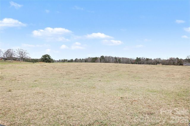 2262 Center Road, Chester, SC 29706