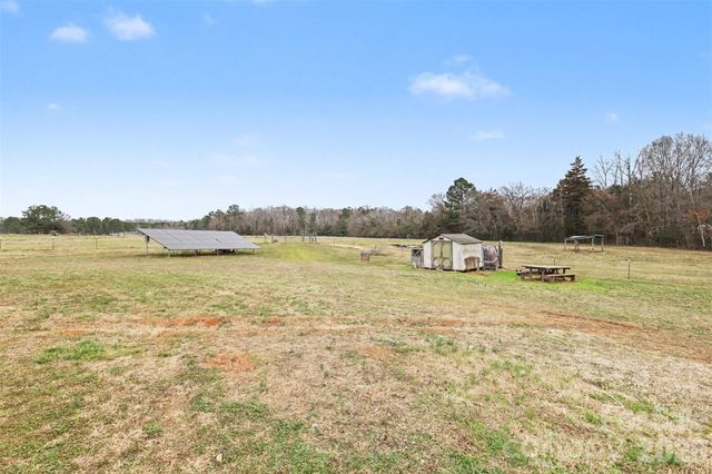 2262 Center Road, Chester, SC 29706
