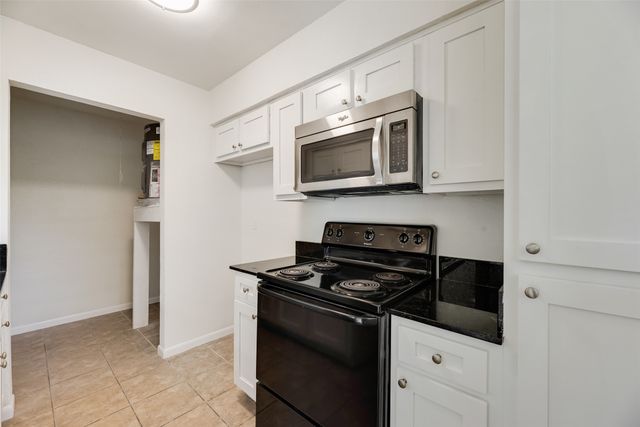 514 Valley Park Drive, Garland, TX 75043