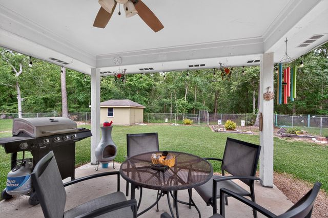 1017 Pin Oak Drive, Dickinson, TX 77539