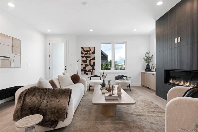 2402 S Cherokee Street, Denver, CO 80223