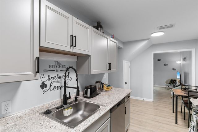 755 Burcale Rd Apt E8, Myrtle Beach, SC 29579