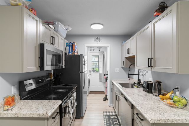 755 Burcale Rd Apt E8, Myrtle Beach, SC 29579