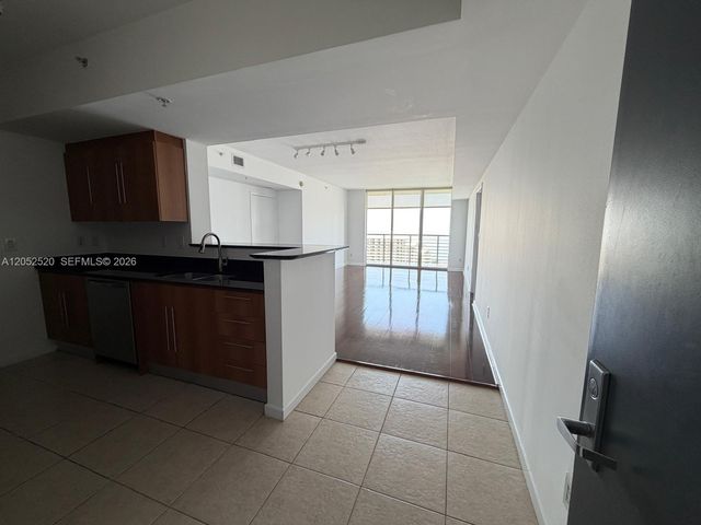 335 S Biscayne Boulevard 3507, Miami, FL 33131