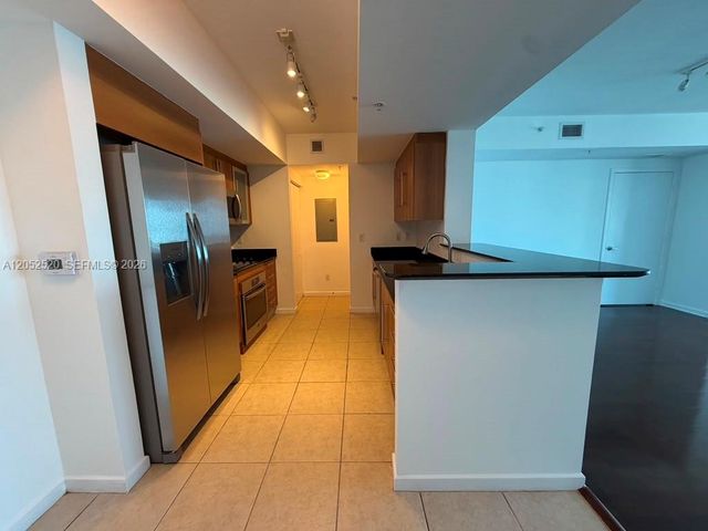 335 S Biscayne Boulevard 3507, Miami, FL 33131