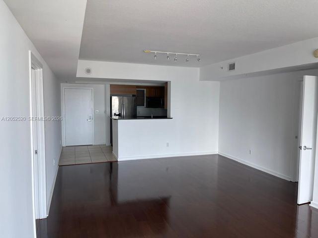 335 S Biscayne Boulevard 3507, Miami, FL 33131