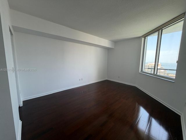 335 S Biscayne Boulevard 3507, Miami, FL 33131