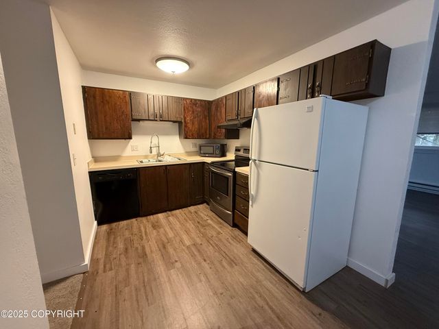 8520 Boundary Avenue F5, Anchorage, AK 99504