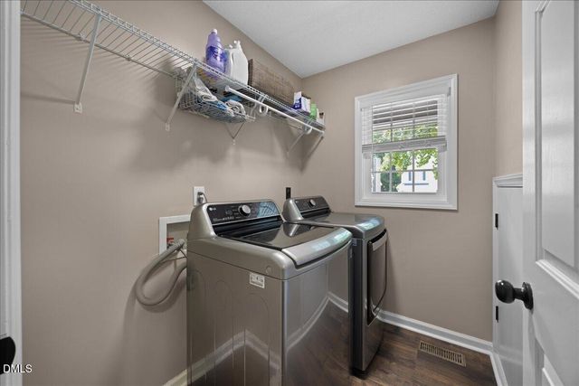 106 Martins Point Place, Cary, NC 27519