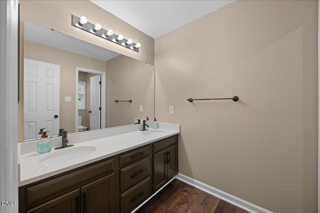 106 Martins Point Place, Cary, NC 27519