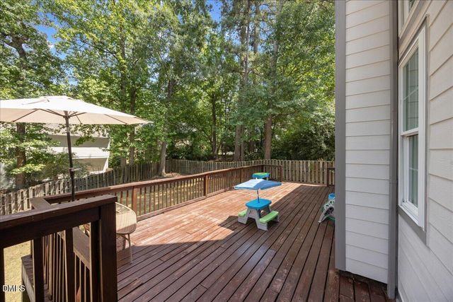 106 Martins Point Place, Cary, NC 27519