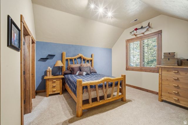 1 PEPPERWOOD POINTE, Sandy, UT 84092
