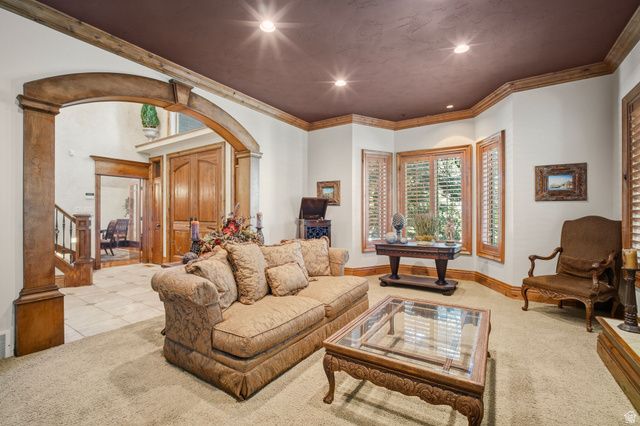 1 PEPPERWOOD POINTE, Sandy, UT 84092