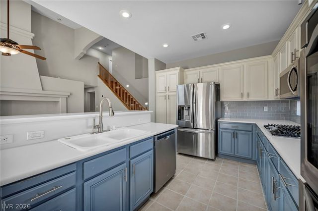 1026 Spring Pond Court, Henderson, NV 89002