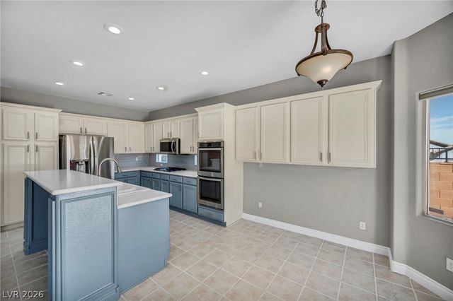 1026 Spring Pond Court, Henderson, NV 89002