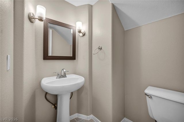 1026 Spring Pond Court, Henderson, NV 89002