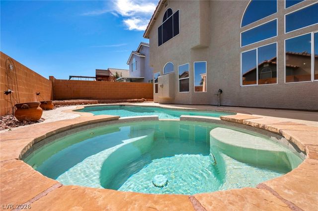 1026 Spring Pond Court, Henderson, NV 89002