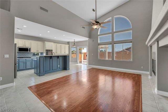 1026 Spring Pond Court, Henderson, NV 89002