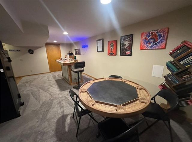 3128 Floral Avenue, St Joseph, MO 64506