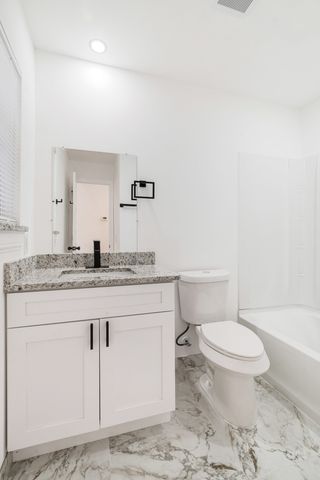 1605 Pine Bluff Street, Paris, TX 75460