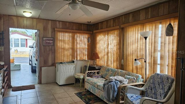 8300 SEMINOLE BOULEVARD 222, Seminole, FL 33772