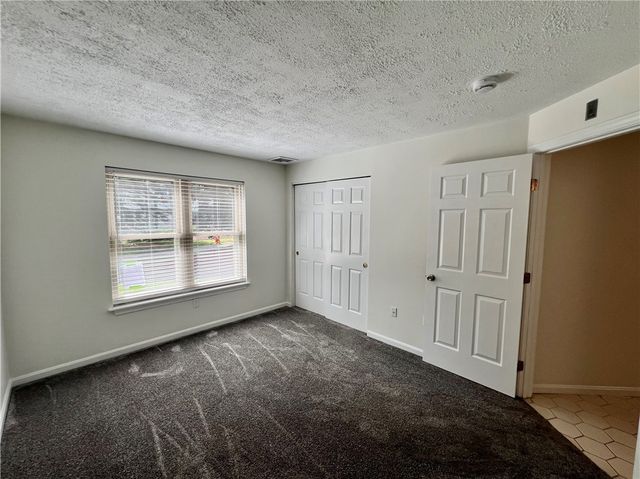 3524 West Shore Road 610, Warwick, RI 02886