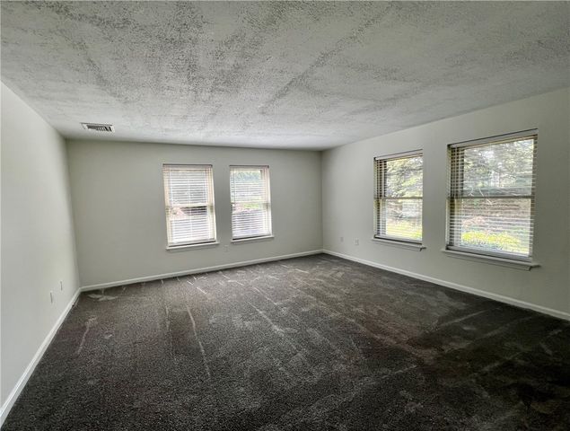 3524 West Shore Road 610, Warwick, RI 02886