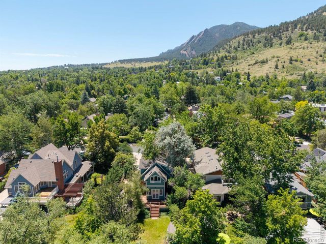 497 Arapahoe Avenue, Boulder, CO 80302