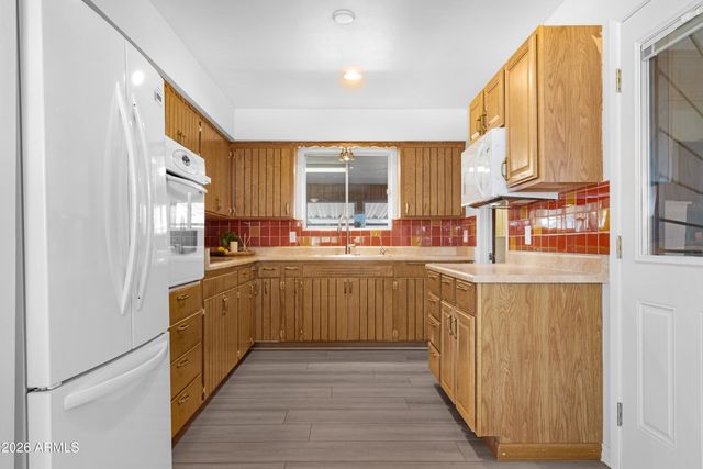 5437 E BUTTE Street, Mesa, AZ 85205