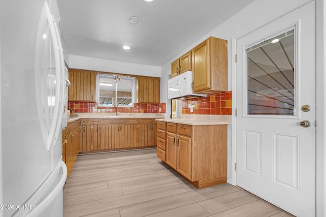 5437 E BUTTE Street, Mesa, AZ 85205