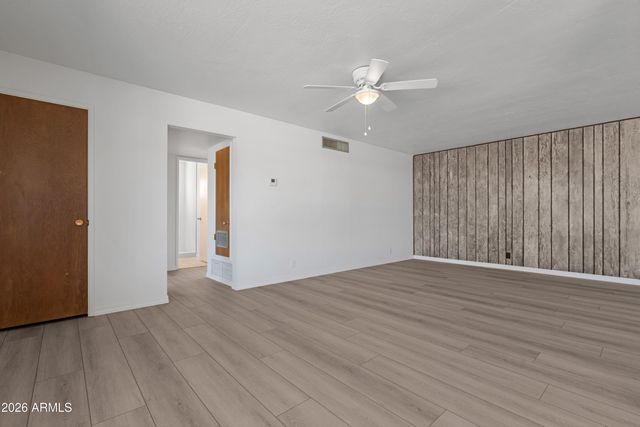 5437 E BUTTE Street, Mesa, AZ 85205