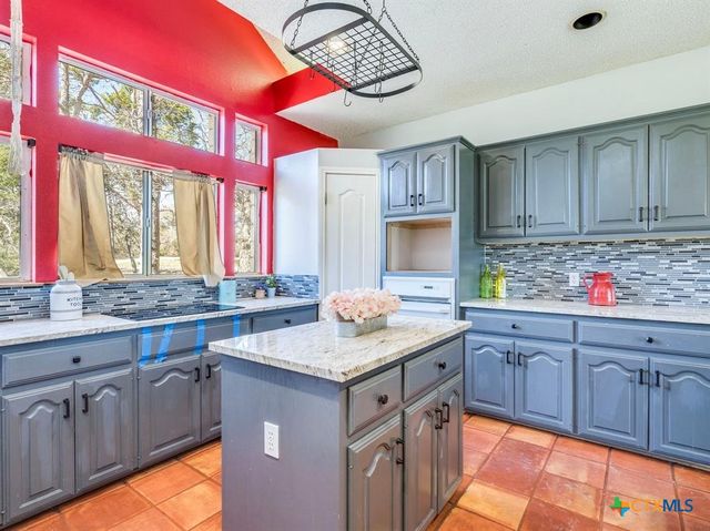 119 Briarwood Lane, Elgin, TX 78621