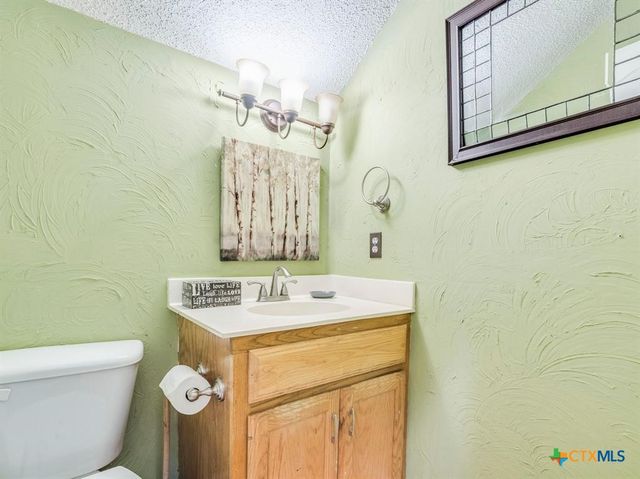 119 Briarwood Lane, Elgin, TX 78621