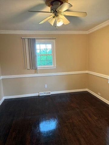 201 Wilson Downing Road, Lexington, KY 40517