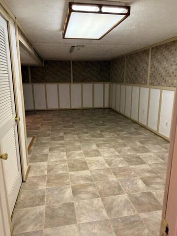 201 Wilson Downing Road, Lexington, KY 40517
