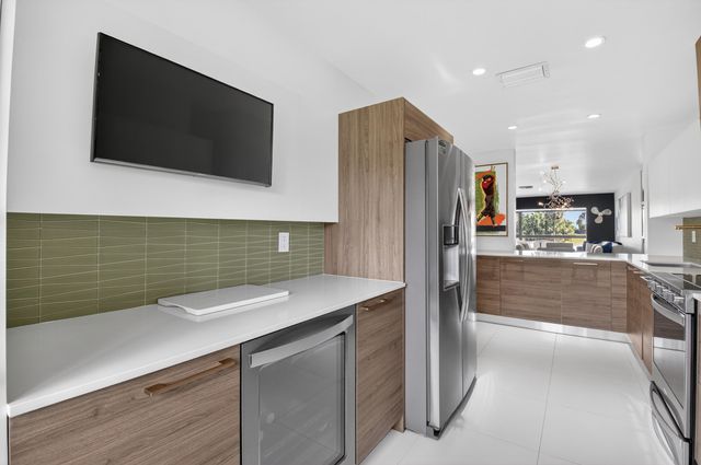 23 Southport Lane, Unit D, Boynton Beach, FL 33436