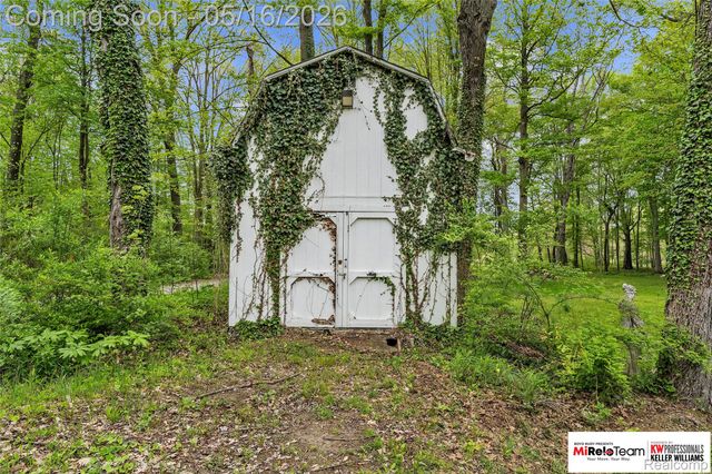 10191 Judd Road, Augusta Charter Township, MI 48191