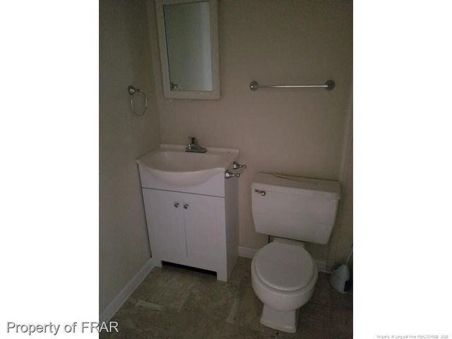 443 Shoreline Drive, Fayetteville, NC 28311