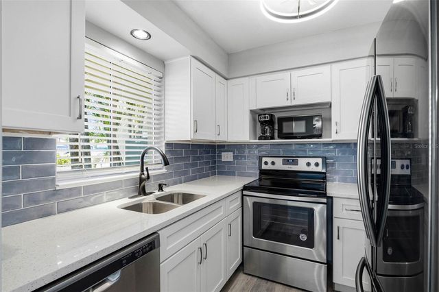 2900 45TH STREET S 7, Gulfport, FL 33711