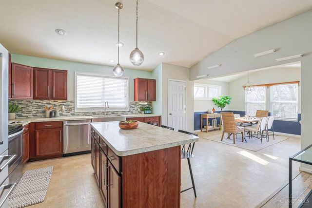 1919 Washburn Street, Cincinnati, OH 45223