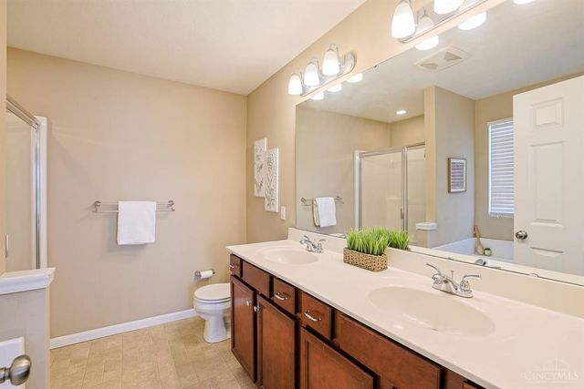 1919 Washburn Street, Cincinnati, OH 45223