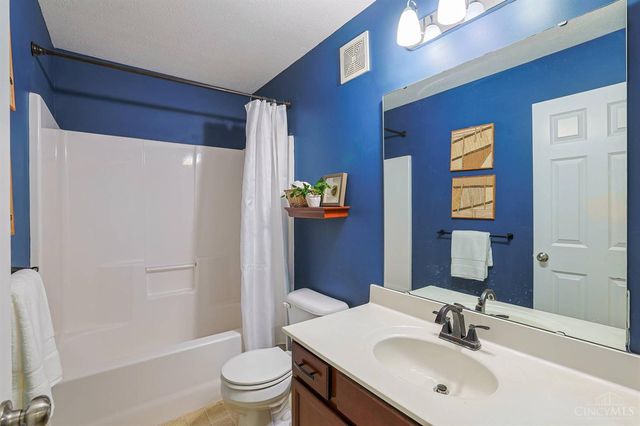 1919 Washburn Street, Cincinnati, OH 45223