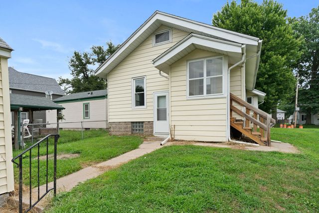 424 S Concord Street, Davenport, IA 52802