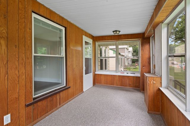 424 S Concord Street, Davenport, IA 52802